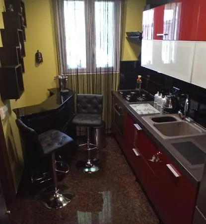 Luxury Sirena Centre Netflix Apartman