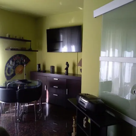 Luxury Sirena Centre Netflix Split